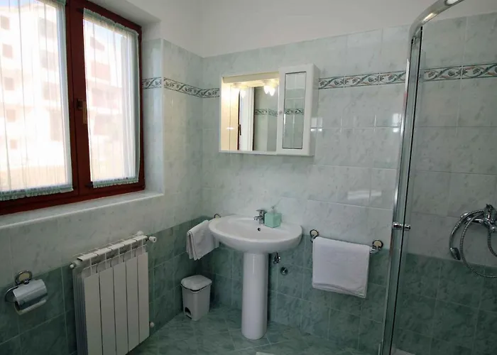 아파트 In 16693 *