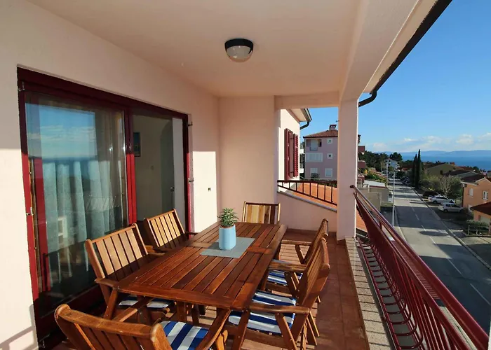 In 16693 아파트 *