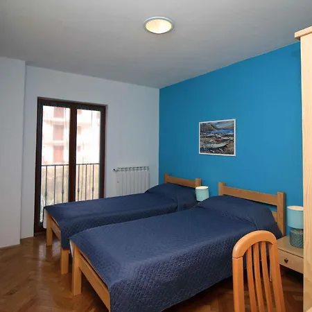 Apartment In 16693 Rabac