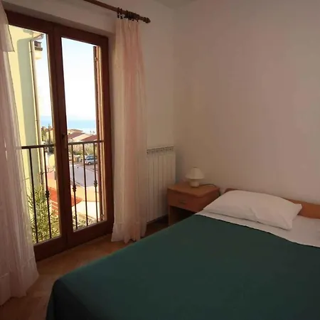 アパート In 16693